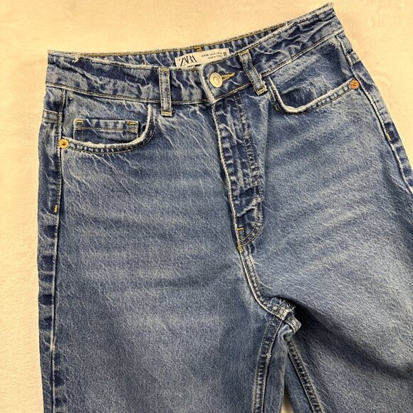 Zara Womens High-Rise Straight Leg Jeans Size 2 / EUR 34 Blue Vintage Wash Denim - Picture 5 of 11